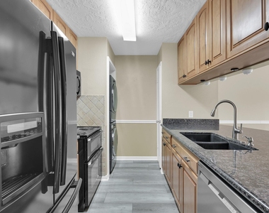 801 River Road - Photo Thumbnail 13