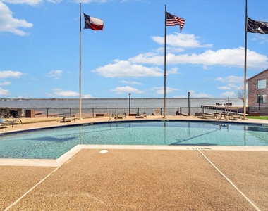 801 River Road - Photo Thumbnail 27