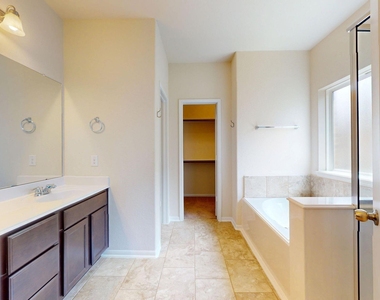 15103 Signal Ridge Way - Photo Thumbnail 13