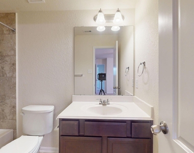 15103 Signal Ridge Way - Photo Thumbnail 23