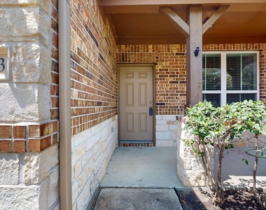 15103 Signal Ridge Way - Photo Thumbnail 1