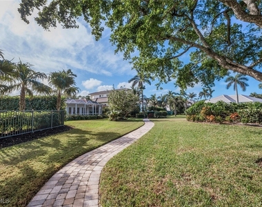 735 Parkview Lane - Photo Thumbnail 29