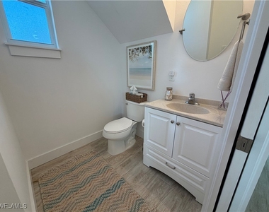 1727 Danford Street - Photo Thumbnail 5