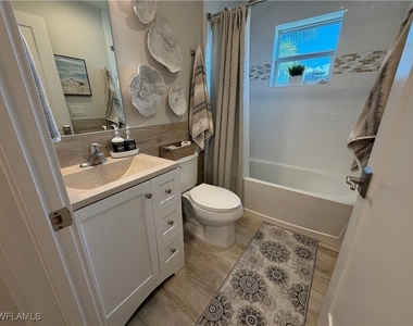 1727 Danford Street - Photo Thumbnail 8