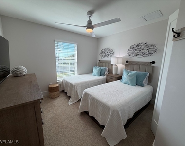 1727 Danford Street - Photo Thumbnail 9