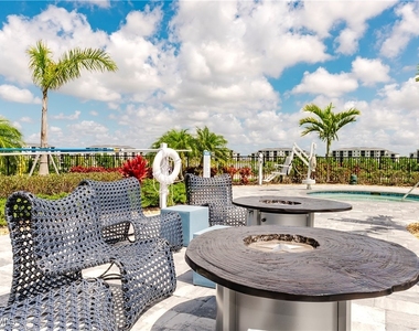 5583 Double Eagle Circle - Photo Thumbnail 19