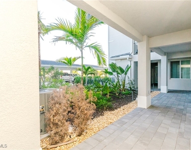 5555 Double Eagle Circle - Photo Thumbnail 24