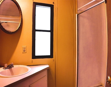 251 Oakdale Drive - Photo Thumbnail 17