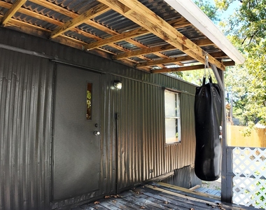 251 Oakdale Drive - Photo Thumbnail 2