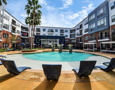 5455 Richmond Avenue - Photo Thumbnail 42