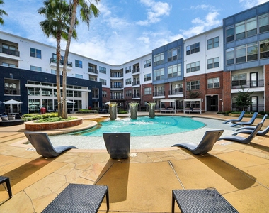 5455 Richmond Avenue - Photo Thumbnail 44