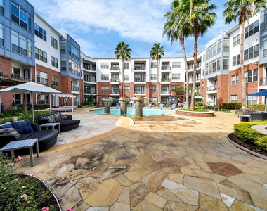 5455 Richmond Avenue - Photo Thumbnail 37