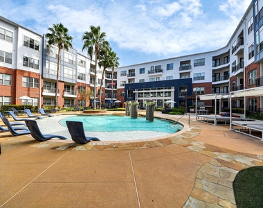 5455 Richmond Avenue - Photo Thumbnail 41
