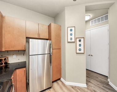 5455 Richmond Avenue - Photo Thumbnail 7