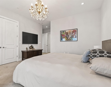 4521 San Felipe Street - Photo Thumbnail 15