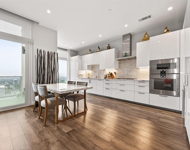 4521 San Felipe Street - Photo Thumbnail 6