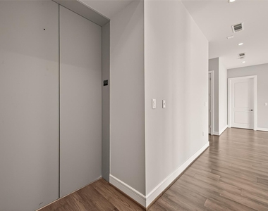 4521 San Felipe Street - Photo Thumbnail 14