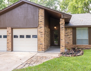 2623 Longleaf Pines Drive - Photo Thumbnail 2