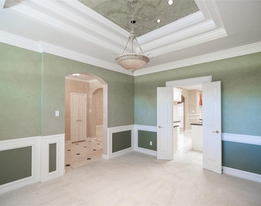 26910 Willow Ln - Photo Thumbnail 6