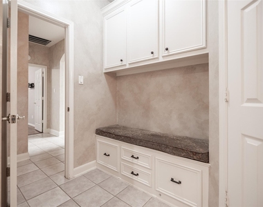 26910 Willow Ln - Photo Thumbnail 16