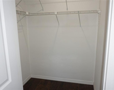 7602 Danube Drive - Photo Thumbnail 13