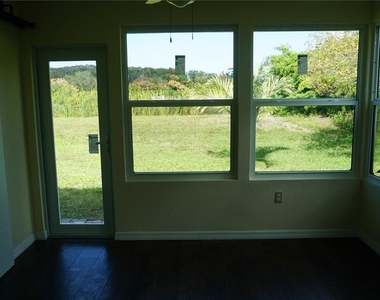 7602 Danube Drive - Photo Thumbnail 17