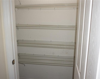 7602 Danube Drive - Photo Thumbnail 16