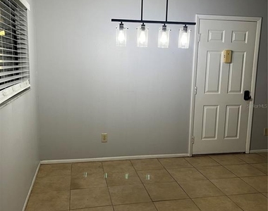 3300 Fox Chase Circle N - Photo Thumbnail 1