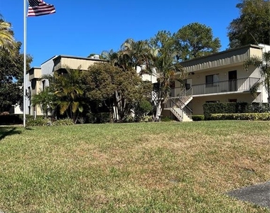 3300 Fox Chase Circle N - Photo Thumbnail 11