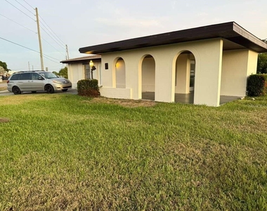 21385 Gibralter Drive - Photo Thumbnail 9