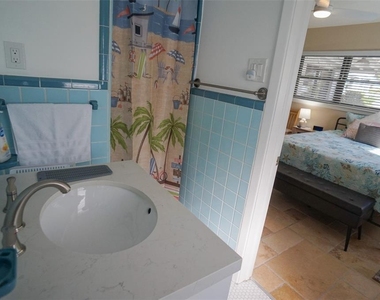 929 Lantana Avenue - Photo Thumbnail 48