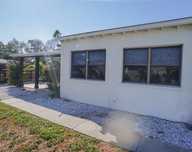 929 Lantana Avenue - Photo Thumbnail 35