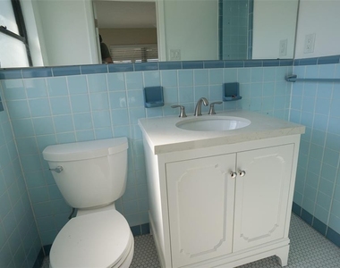 929 Lantana Avenue - Photo Thumbnail 18