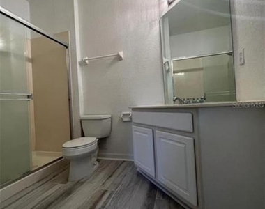 1357 Venezia Court - Photo Thumbnail 5