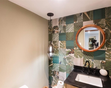 1507 Ashford Avenue - Photo Thumbnail 8