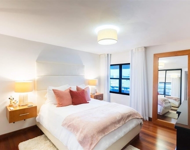 1507 Ashford Avenue - Photo Thumbnail 9