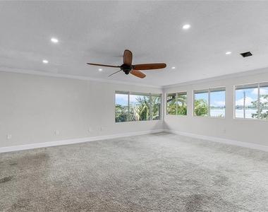 311 E 8th Avenue - Photo Thumbnail 9