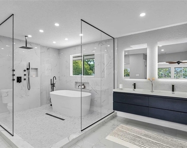 311 E 8th Avenue - Photo Thumbnail 44