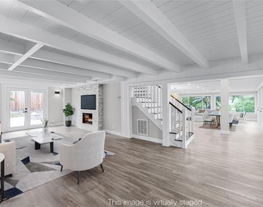311 E 8th Avenue - Photo Thumbnail 5