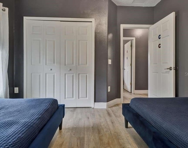 820 Grantham Drive - Photo Thumbnail 23