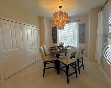 14221 Heritage Landing Boulevard - Photo Thumbnail 5