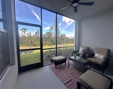 14221 Heritage Landing Boulevard - Photo Thumbnail 26