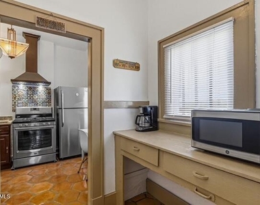 1546 Upson Dr Drive - Photo Thumbnail 17