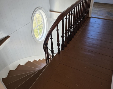 147 Pearl Street - Photo Thumbnail 8