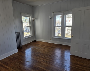 147 Pearl Street - Photo Thumbnail 14