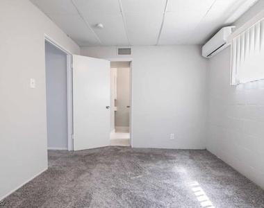 239 W Cleveland Avenue - Photo Thumbnail 1