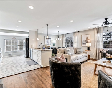 2480 Powers Ferry Drive Se - Photo Thumbnail 4