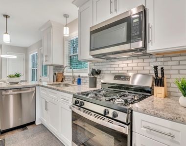 2145 Lindley Lane Nw - Photo Thumbnail 12
