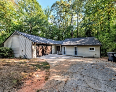 2660 Indian Lake Drive - Photo Thumbnail 24