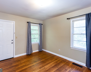 2982 Pearl Street - Photo Thumbnail 7